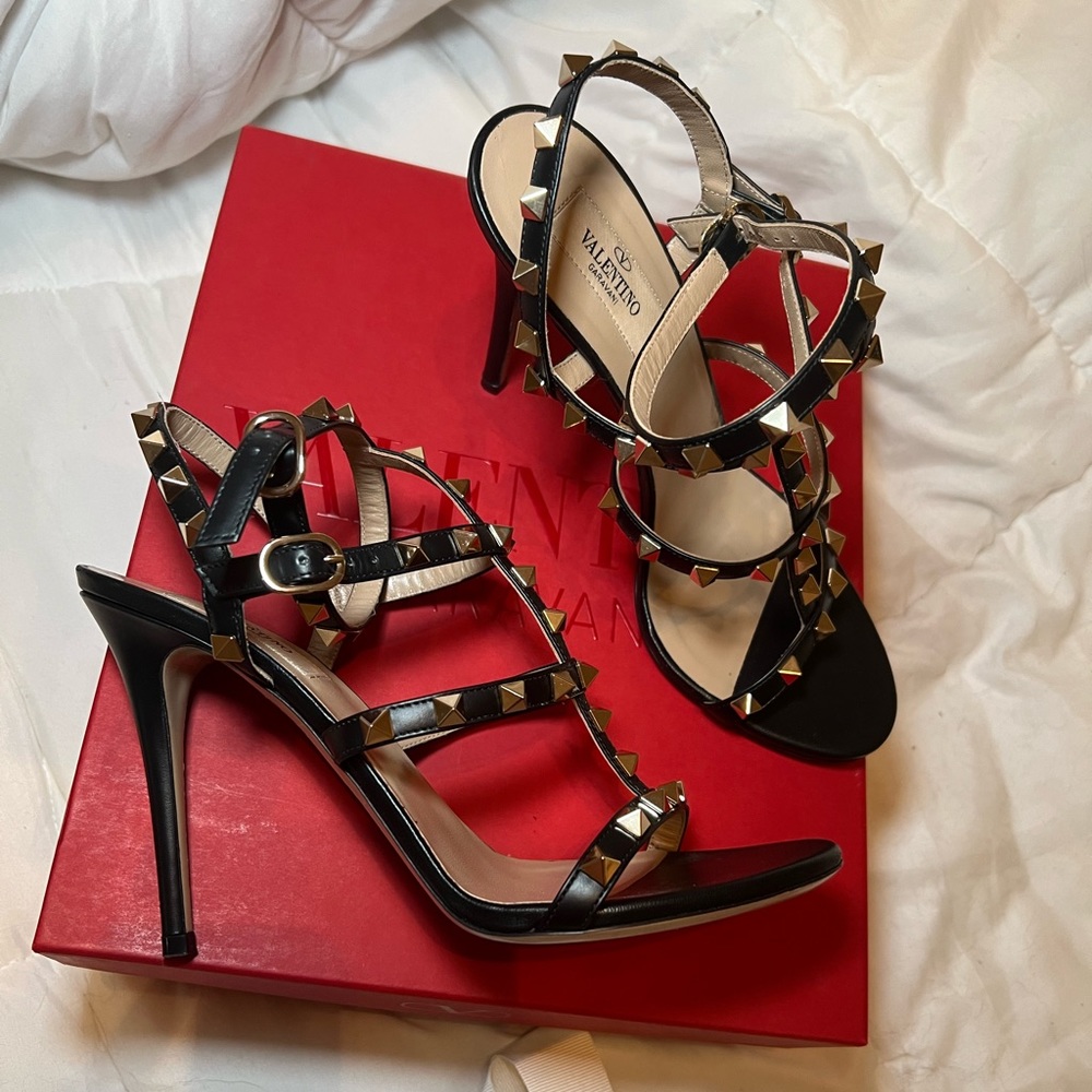 Valentino Garavani Black Studded Heels